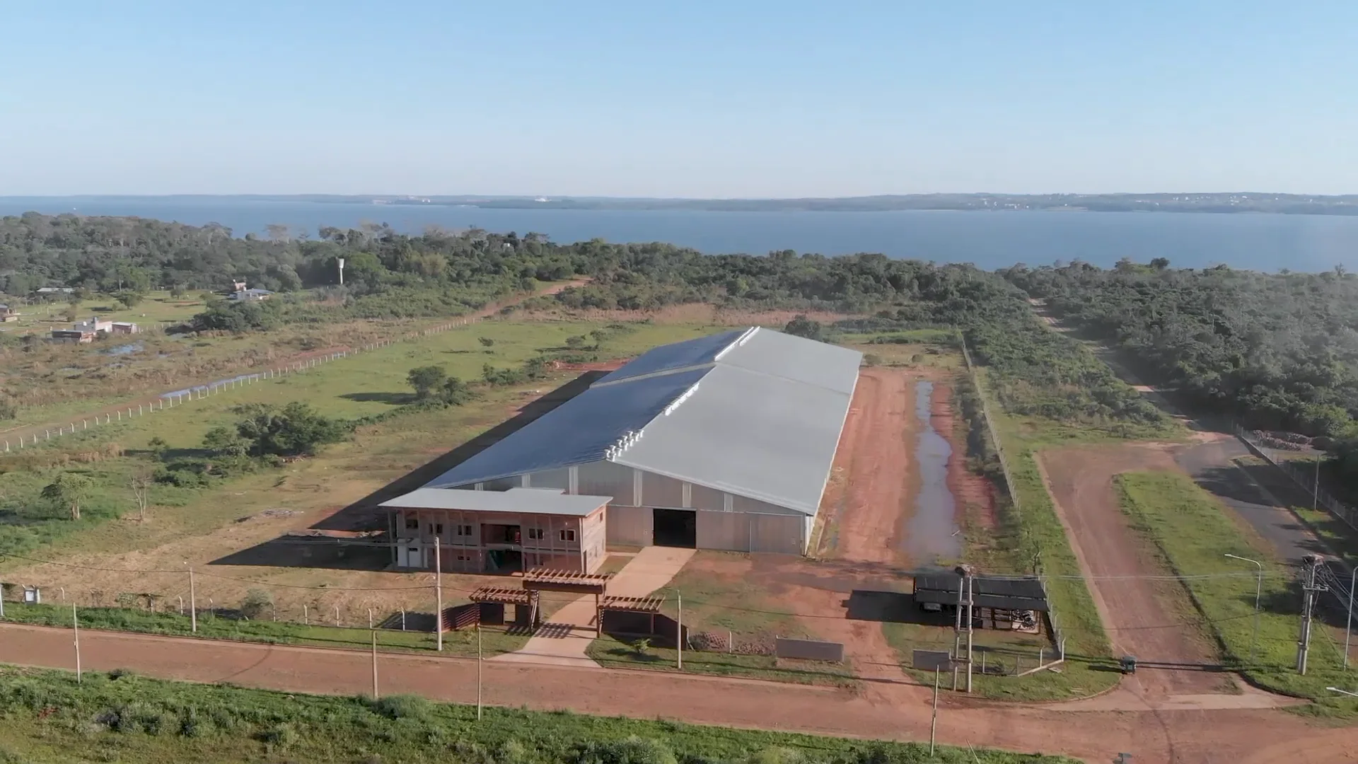 Vista aérea de la fábrica en el Parque Industrial de Posadas
